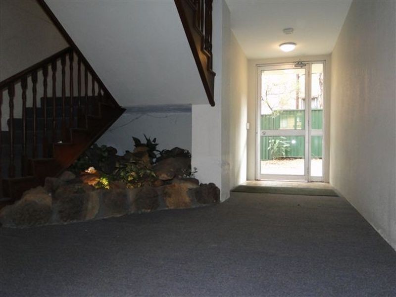 10/11 Good Street, Westmead NSW 2145