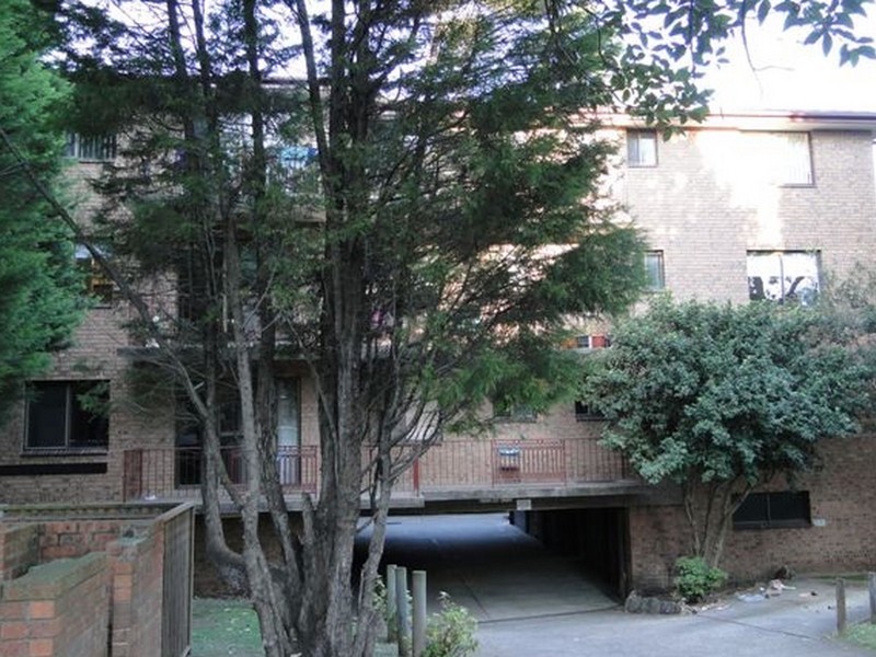 8/7-9 Central Avenue, Westmead NSW 2145