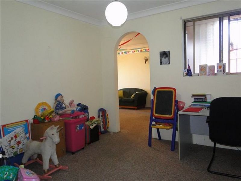 8/7-9 Central Avenue, Westmead NSW 2145