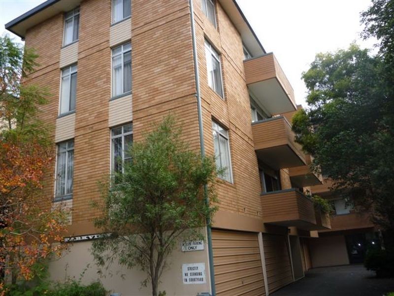 15/4-6 Park Avenue, Westmead NSW 2145