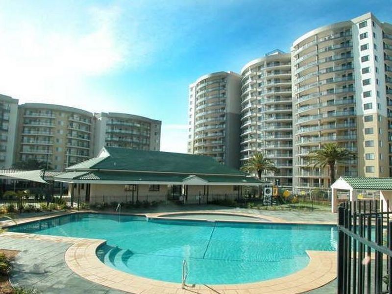 402/91A Bridge Road, Westmead NSW 2145