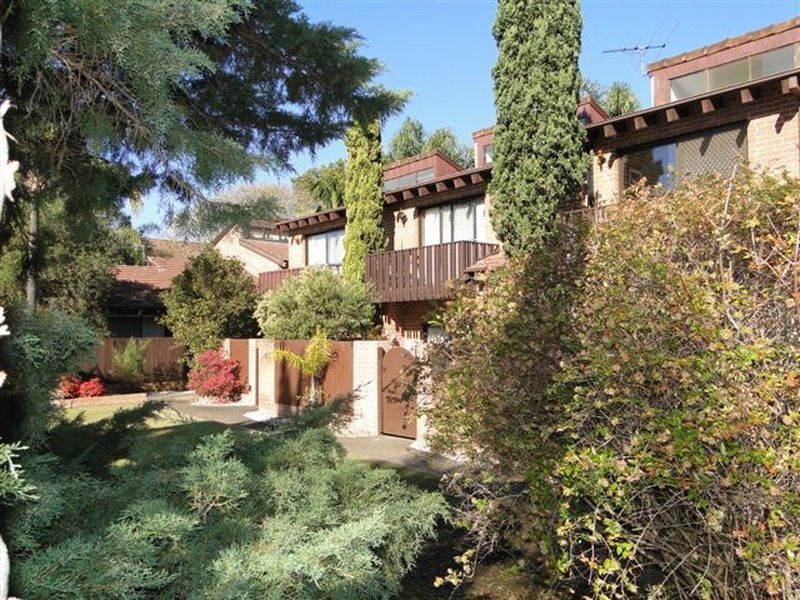 6/2-6 Hainsworth Street, Westmead NSW 2145