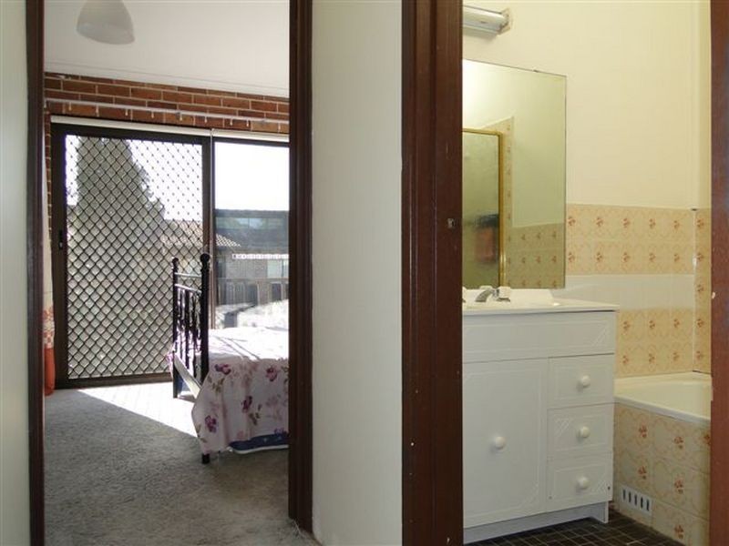 6/2-6 Hainsworth Street, Westmead NSW 2145