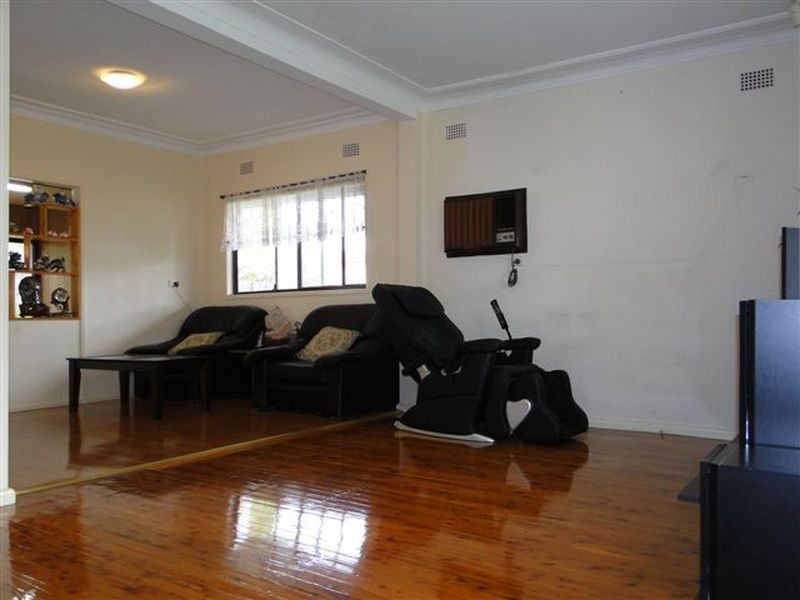 4 Olive Street, Wentworthville NSW 2145