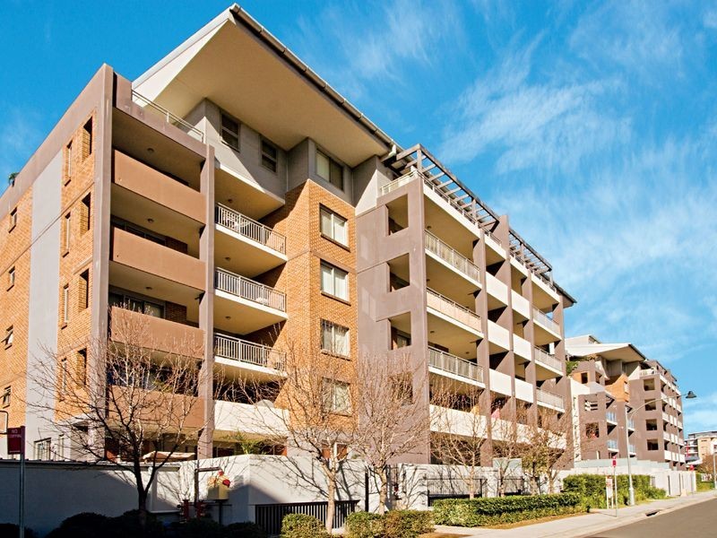 8/4-10 Benedict Court, Merrylands NSW 2160