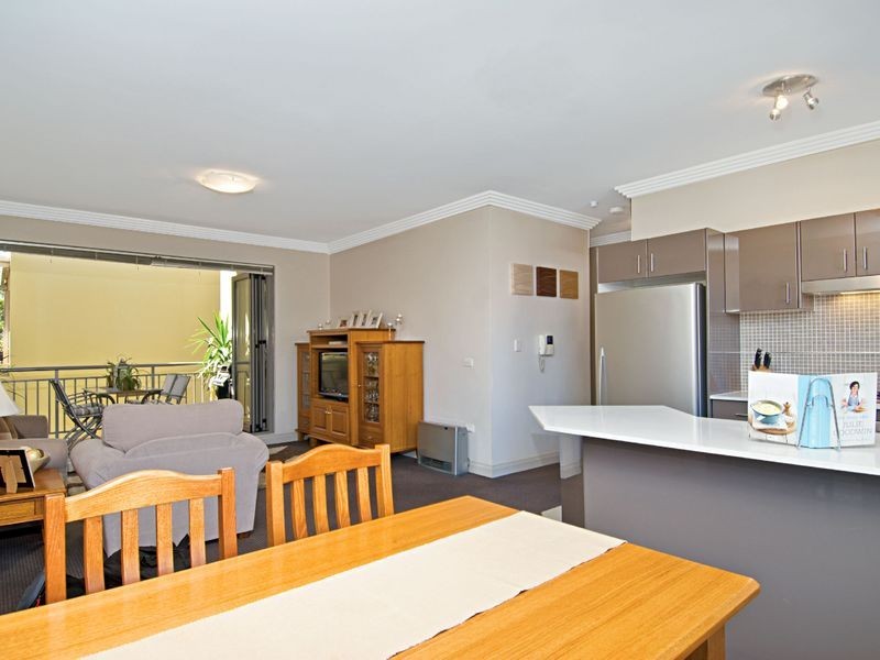 18/22-24 Parkside Lane, Westmead NSW 2145