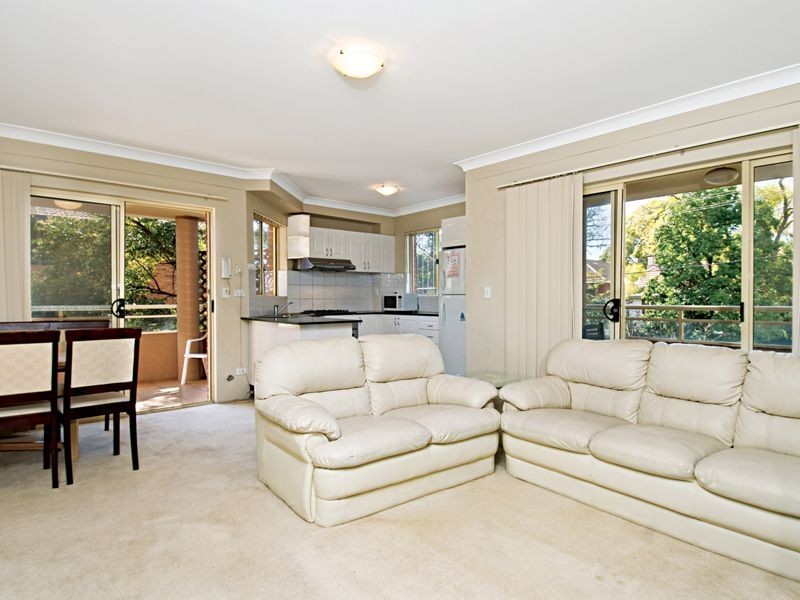 13/27 Good Street, Westmead NSW 2145