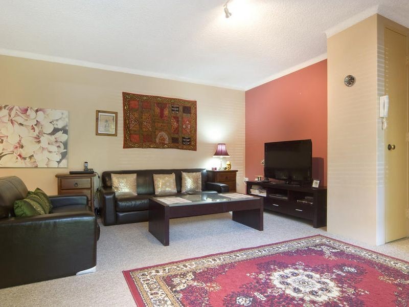 16/30 Queens Road, Westmead NSW 2145