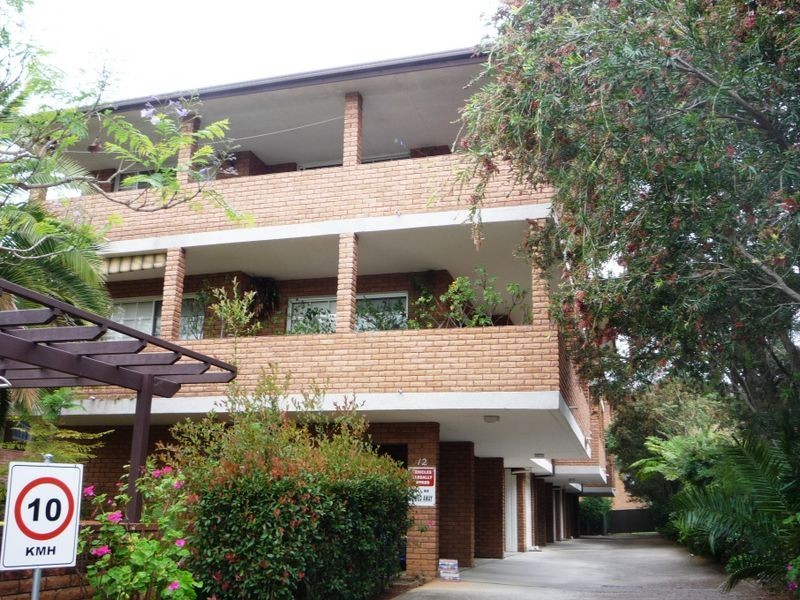 6/12 Hainsworth Street, Westmead NSW 2145