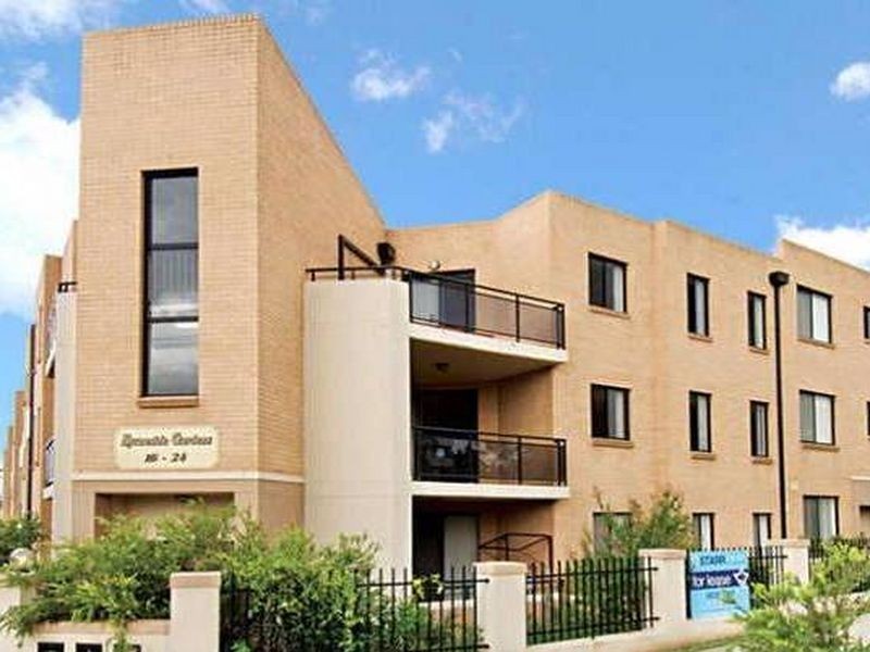 28/16-24 Lydbrook Avenue, Westmead NSW 2145
