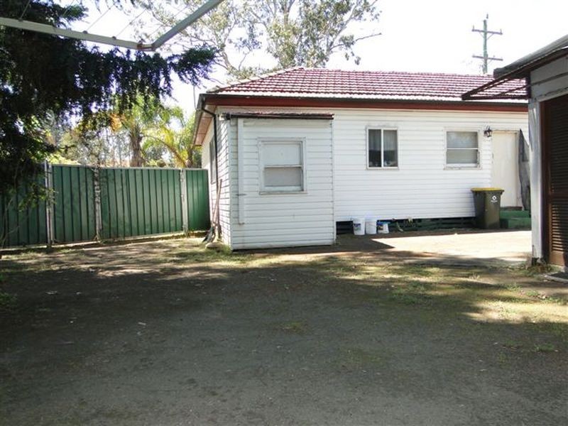 79 Toongabbie Road, Toongabbie NSW 2146