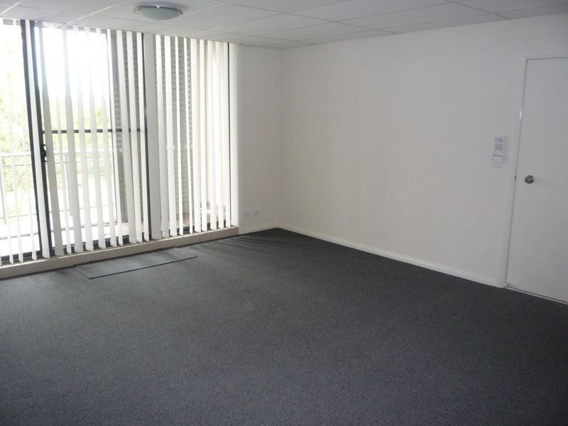 20/167-171 Hawkesbury Road, Westmead NSW 2145