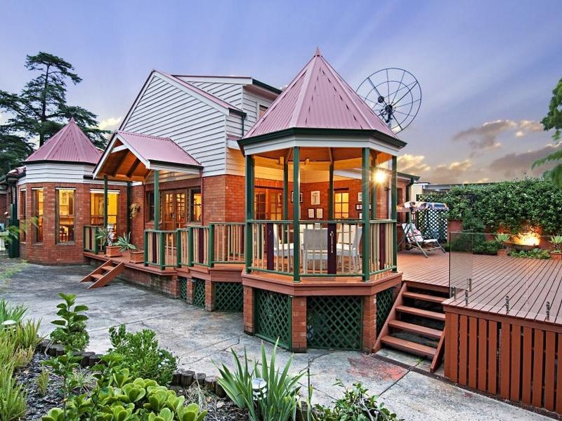 11 Anderson Street, Westmead NSW 2145