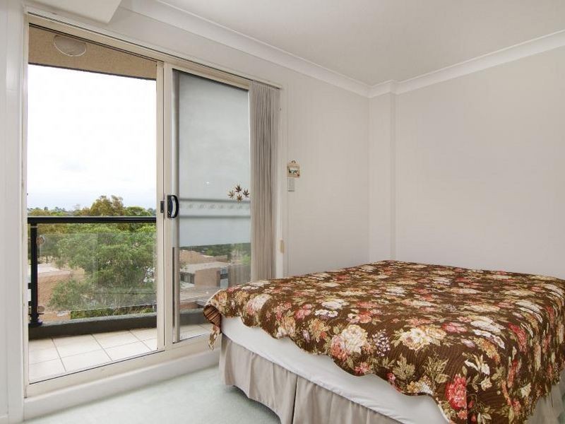 703/91A Bridge Road, Westmead NSW 2145