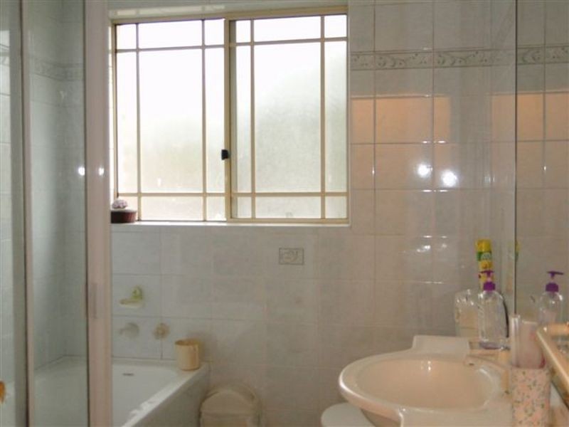 6/5-7 Priddle Street, Westmead NSW 2145