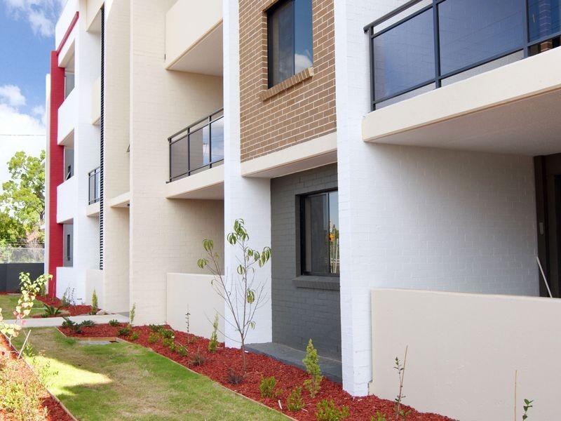 1/136 Bridge Road, Westmead NSW 2145