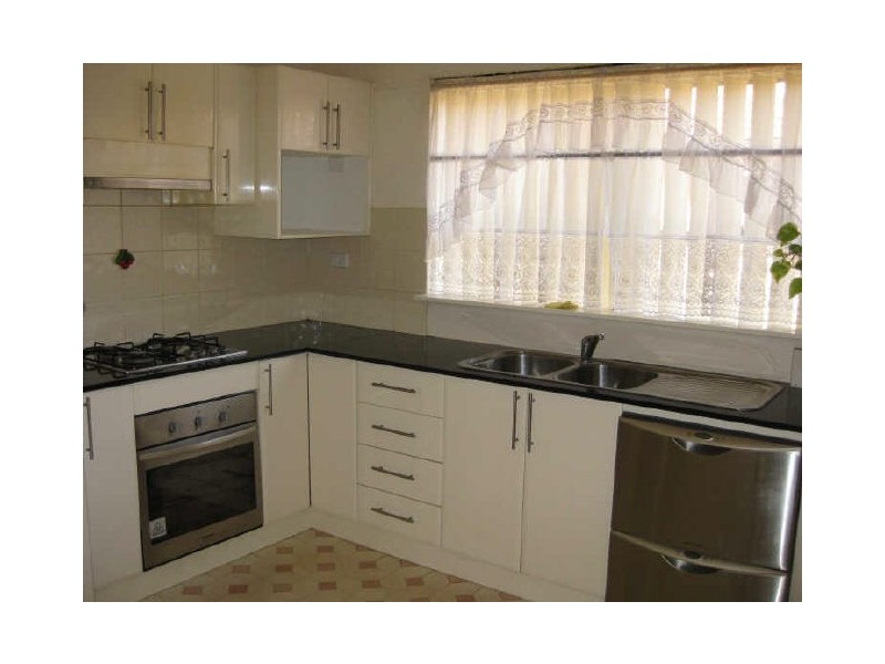 26 SCHOOL PARADE, Westmead NSW 2145