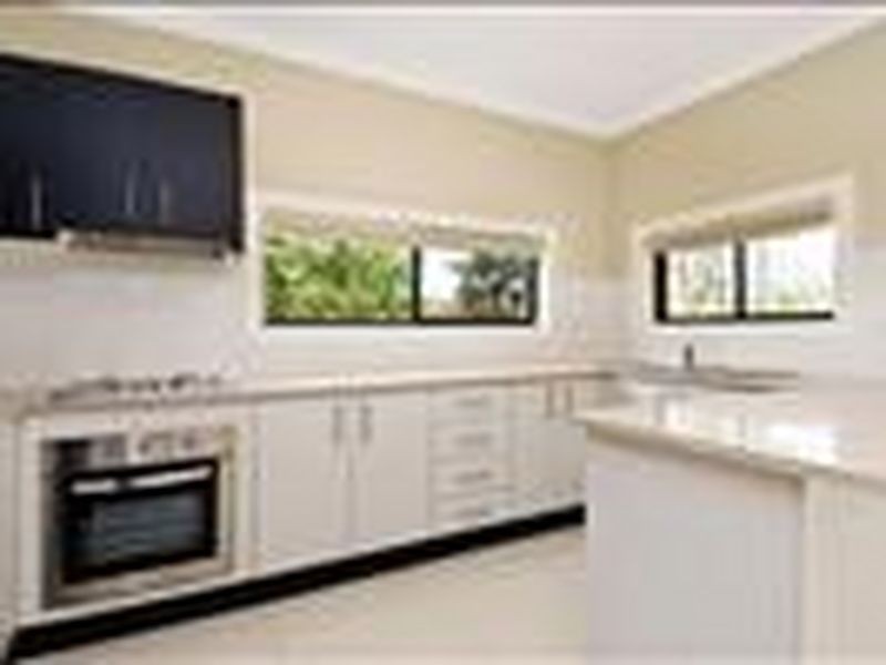 2/5 Mark Street, Merrylands West NSW 2160