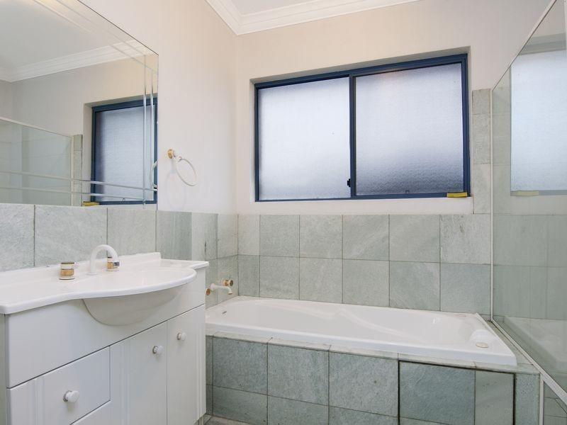 16/27 Helen Street, Westmead NSW 2145