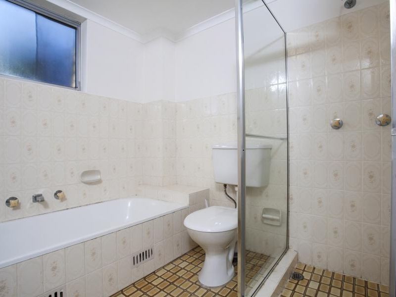 2/2A Bloomsbury Avenue, Pymble NSW 2073