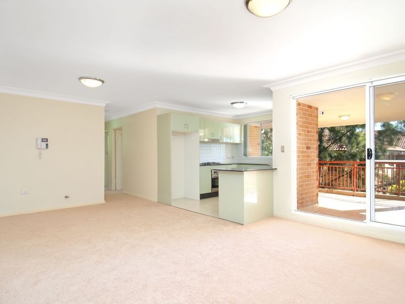 8/31-34 Moss Place, Westmead NSW 2145