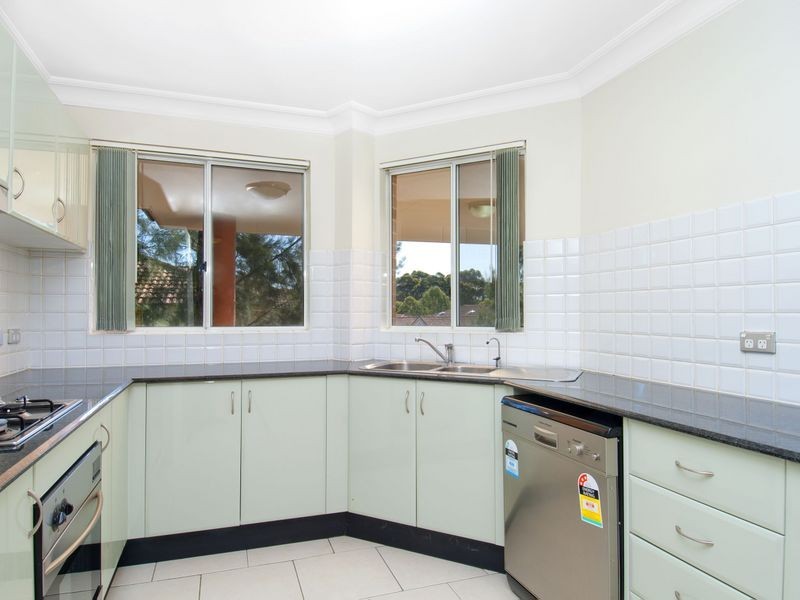 8/31-34 Moss Place, Westmead NSW 2145