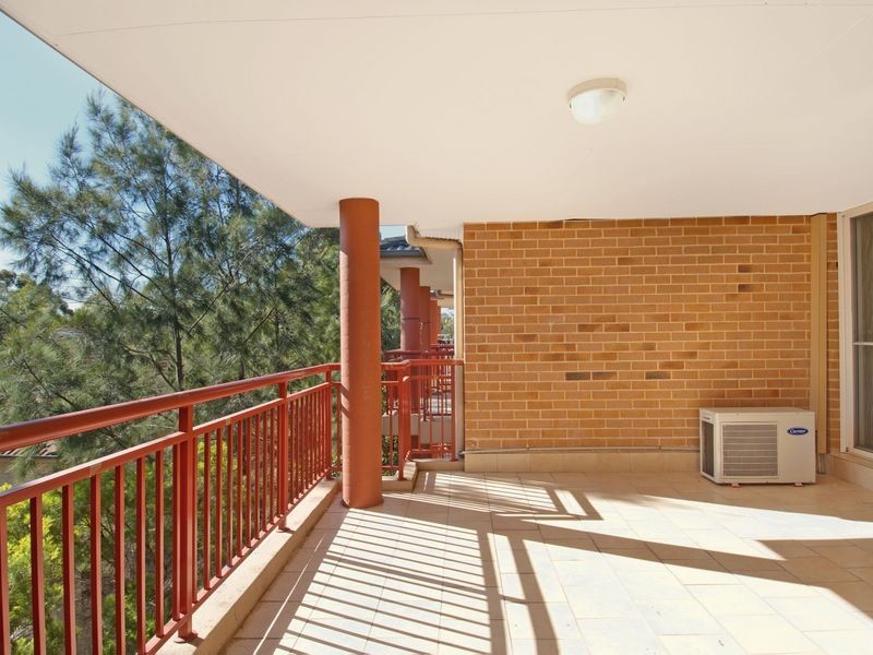 8/31-34 Moss Place, Westmead NSW 2145