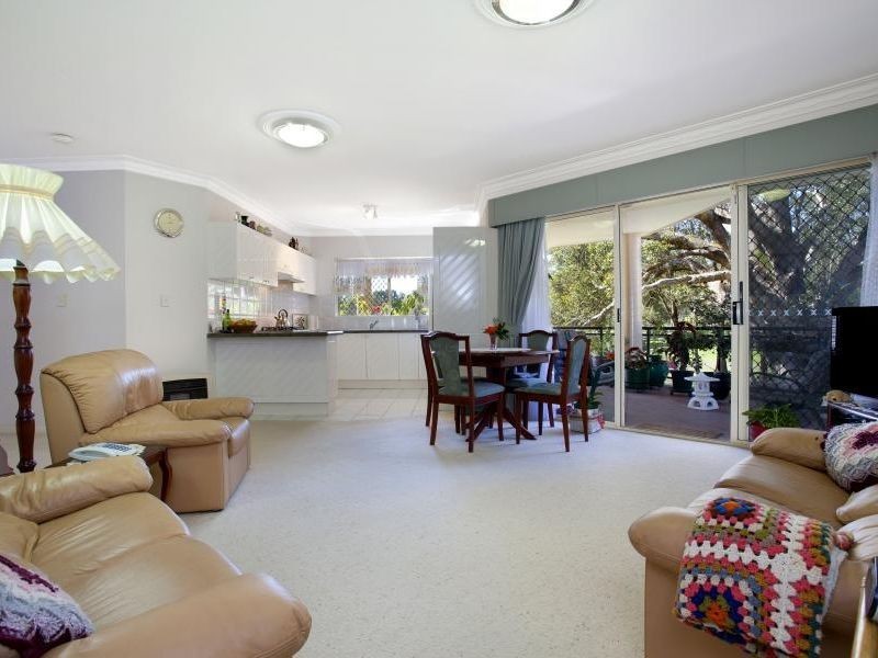 8/2-4 Oakes Street, Westmead NSW 2145