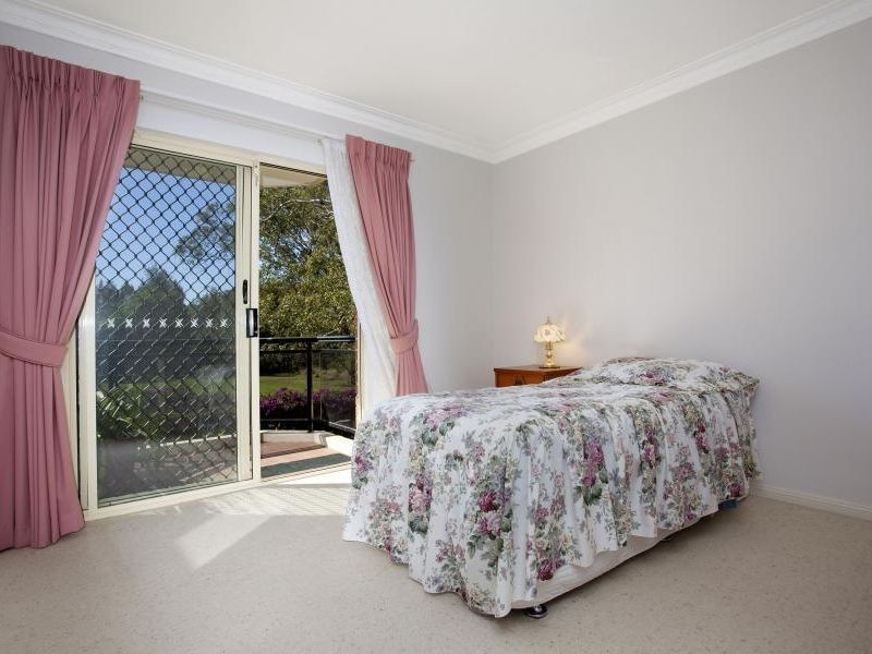 8/2-4 Oakes Street, Westmead NSW 2145