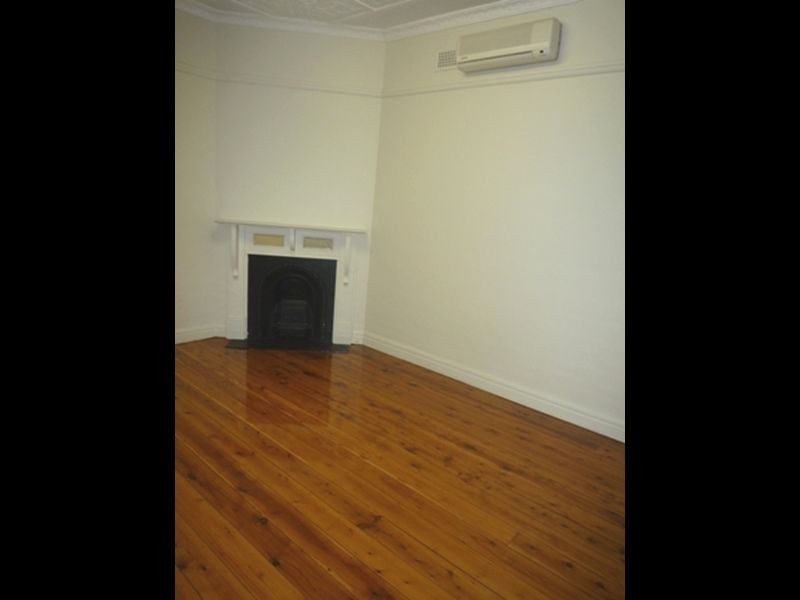 131 Hawkesbury Road, Westmead NSW 2145