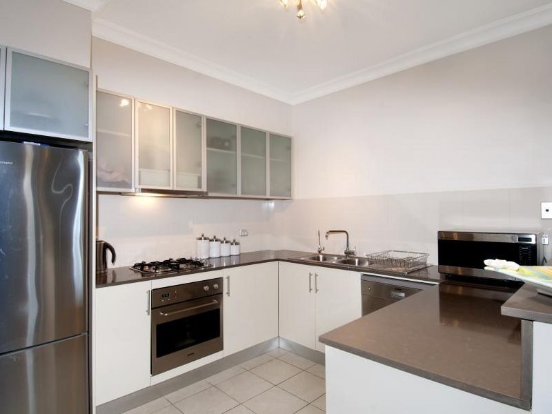 18/142 Bridge Road, Westmead NSW 2145