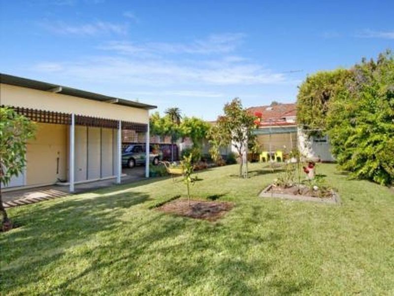 49 Grand Avenue, Westmead NSW 2145