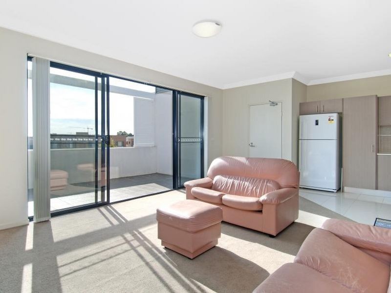 5/13-15 Lydbrook Street, Westmead NSW 2145