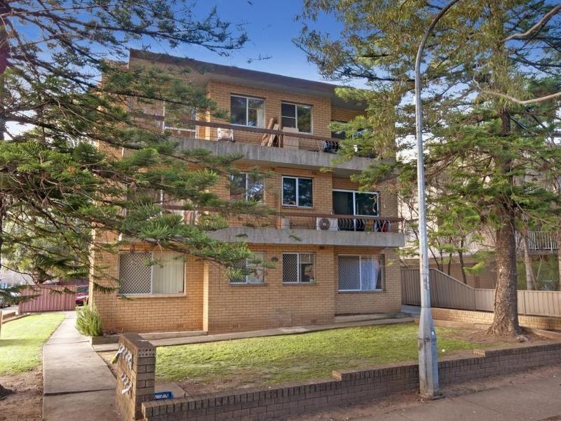 8/31 Helen Street, Westmead NSW 2145