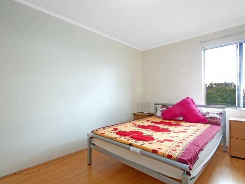 8/31 Helen Street, Westmead NSW 2145