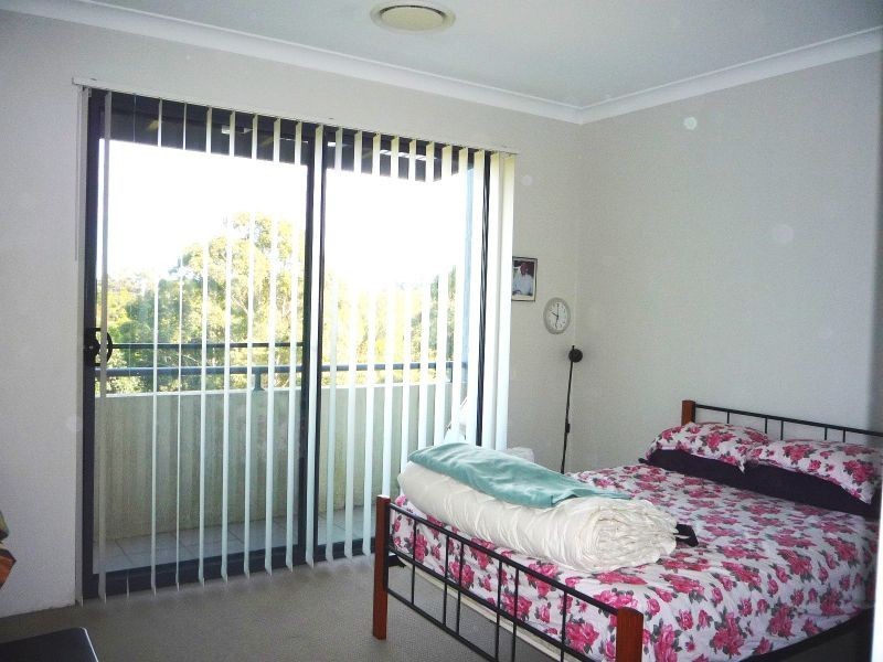 42/32 Mons Road, Westmead NSW 2145