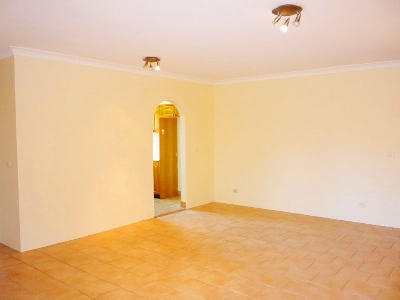 8/15 Pye Street, Westmead NSW 2145