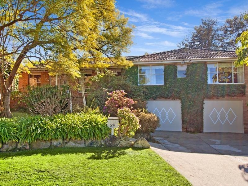 24 Lennox Street, Northmead NSW 2152