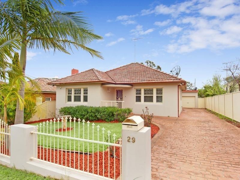 29 Grand Avenue, Westmead NSW 2145
