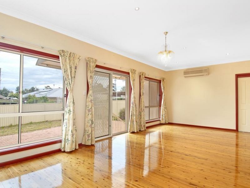 29 Grand Avenue, Westmead NSW 2145