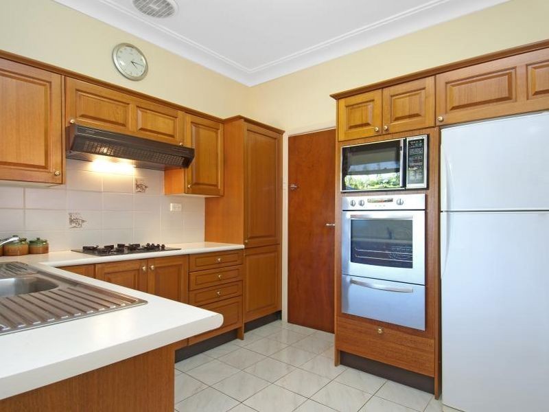 44 Moree Avenue, Westmead NSW 2145