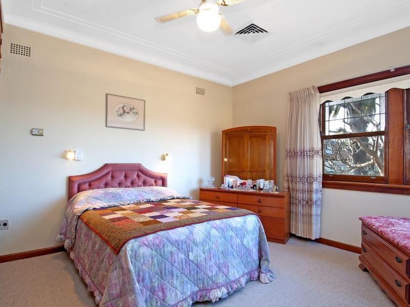 44 Moree Avenue, Westmead NSW 2145