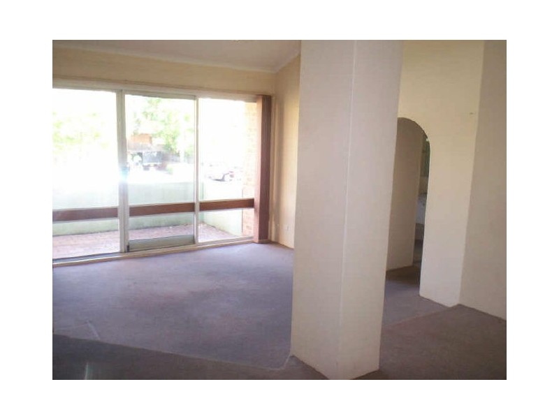 9-11 CAROLINE STREET, Westmead NSW 2145