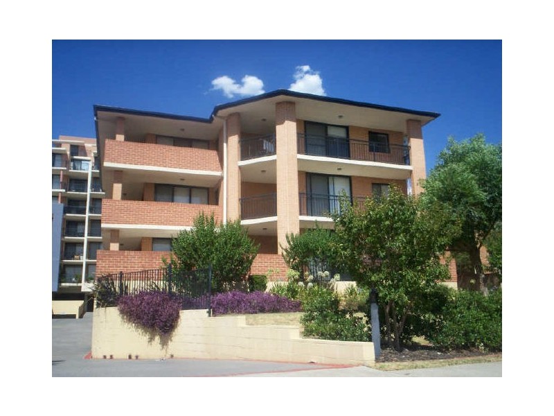 19-21 GOOD ST, Westmead NSW 2145