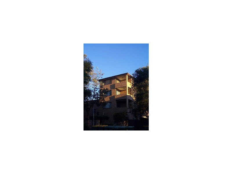 40-42 LYDBROOK STREET, Westmead NSW 2145