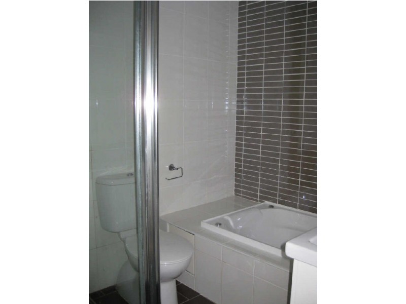 40-42 LYDBROOK STREET, Westmead NSW 2145