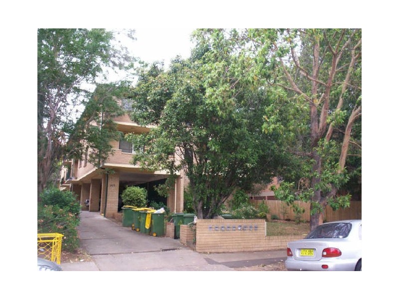209 HAWKESBURY ROAD, Westmead NSW 2145