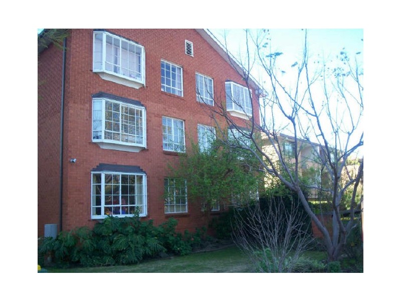 23 CAROLINE STREET, Westmead NSW 2145