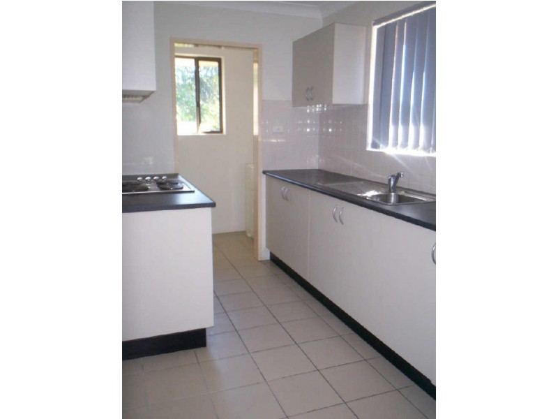 32-33 PARK AVENUE, Westmead NSW 2145