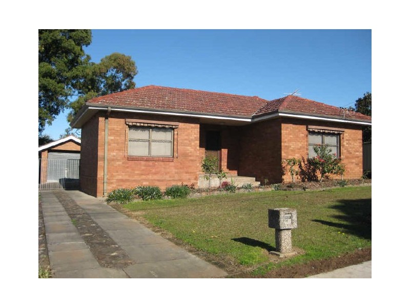 36 GILBA ROAD, Pendle Hill NSW 2145
